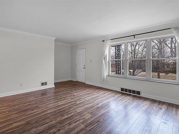 2nd image of 7848 Ahern Ave