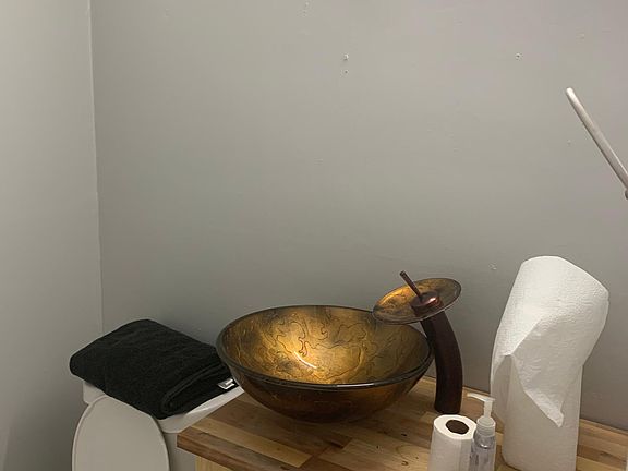 5th image of 3117 Goodwin Dr