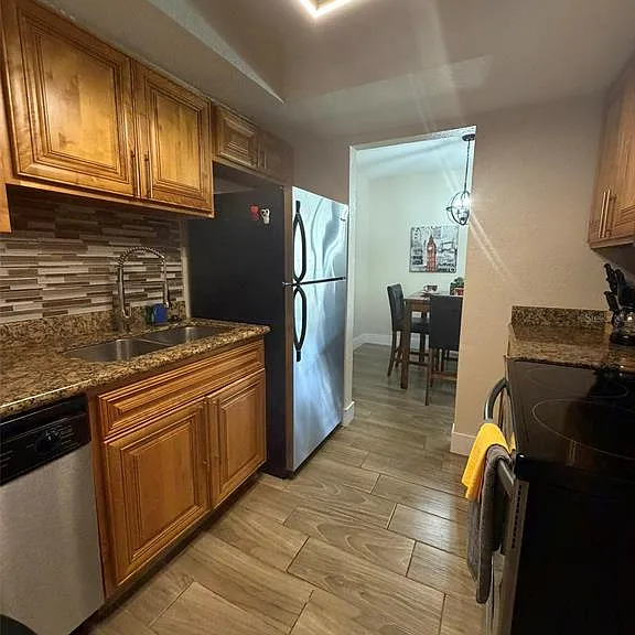4807 S Texas Ave #4807D — Photo 10