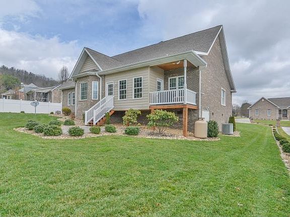 5th image of 109 Willshire Dr