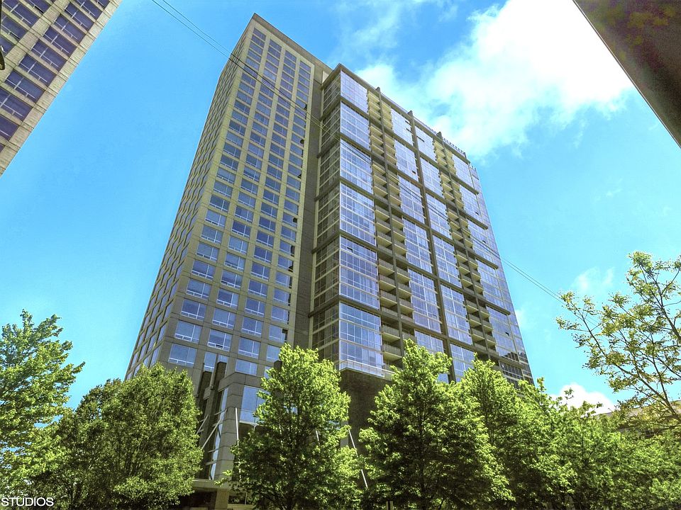 1st image of 1901 S Calumet Ave #2802