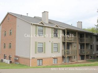 1876 Ledgewood Blvd NE APT A8, Massillon, OH 44646