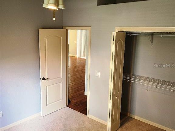 2nd image of 4008 Valrico Grove Dr