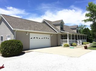 901 Lockhart St, Hoopeston, IL 60942