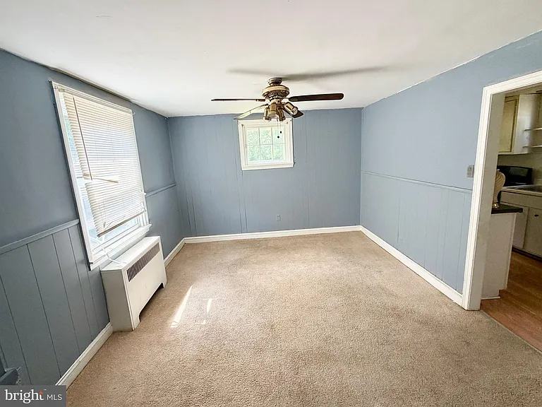 1123 Chester Pike — Photo 4