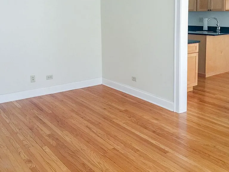 4808 N Paulina St — Photo 17