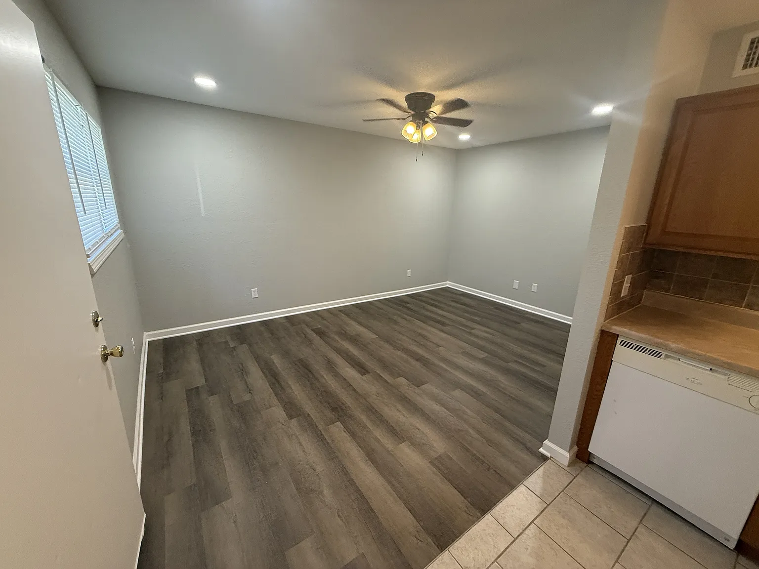 1512 S Meridian Ave — Photo 1