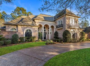 90 Palmiera Dr, Spring, TX 77382