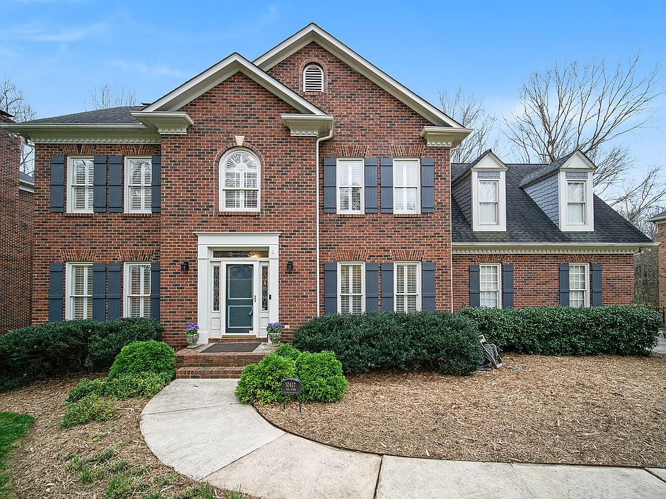 1st image of 10417 Oak Pond Cres