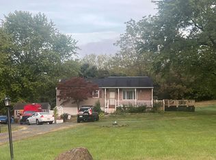 2049 N Charlotte St, Pottstown, PA 19464