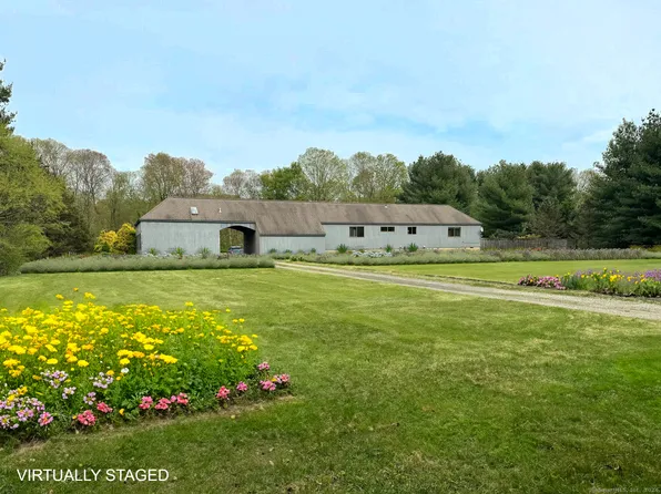 6 Old Field Lane, Weston, CT 06883