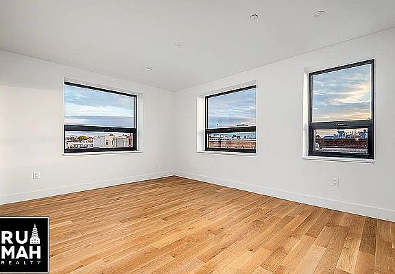 2nd image of 499 Evergreen Ave #4G