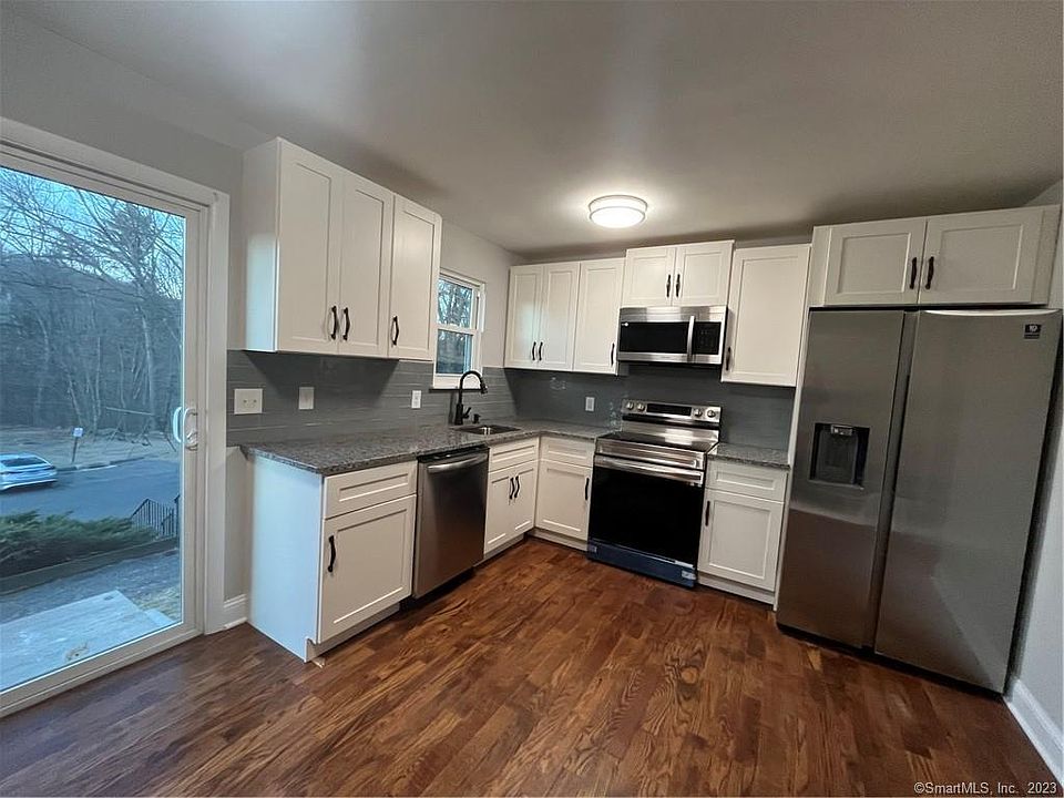 1st image of 69 Ridge Rd Unit 2