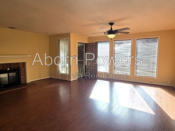 5th image of 2541 Butano Dr
