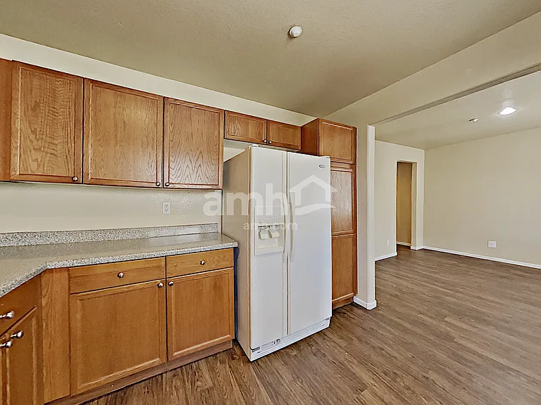 9161 Desirable Ct — Photo 5