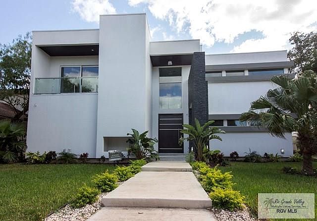 1st image of 314 Calle Jacaranda