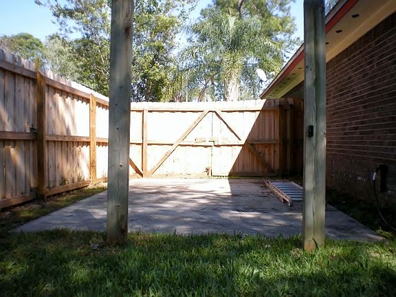 RV/Boad pad 10366 Walnut Bend 32257