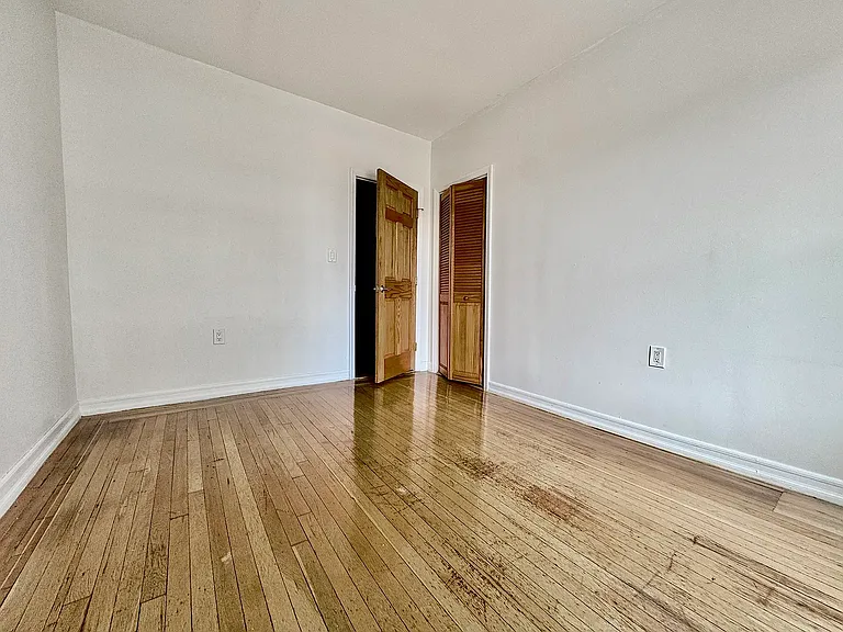 86 Haven Ave #54 — Photo 6