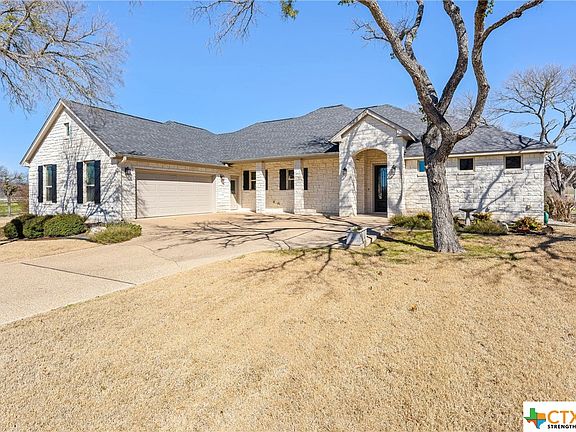 3rd image of 5320 Wildflower Ln