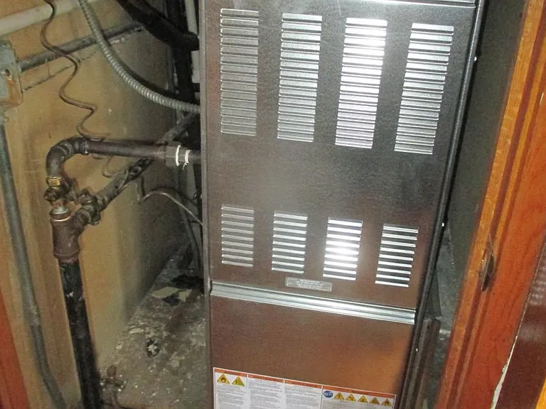 New GFA furnace + new central air conditioning