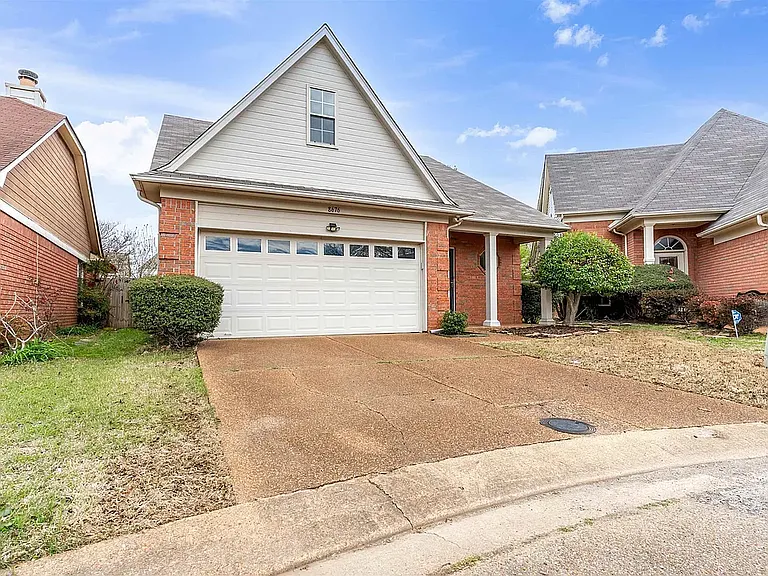 8676 Ashley Glen Cir N — Photo 10