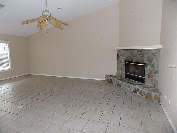 5th image of 730 Sunset Dr