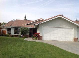9210 Oak Hills Ave, Bakersfield, CA 93312