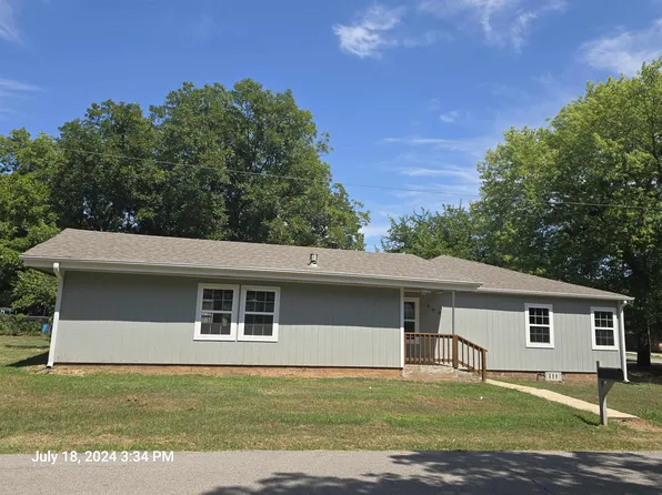 400 N 7th St, Comanche, OK 73529