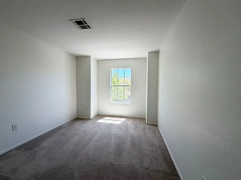 10208 Turin Pl — Photo 10