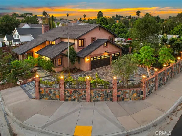 19421 Lemon Hill Dr, Santa Ana, CA 92705