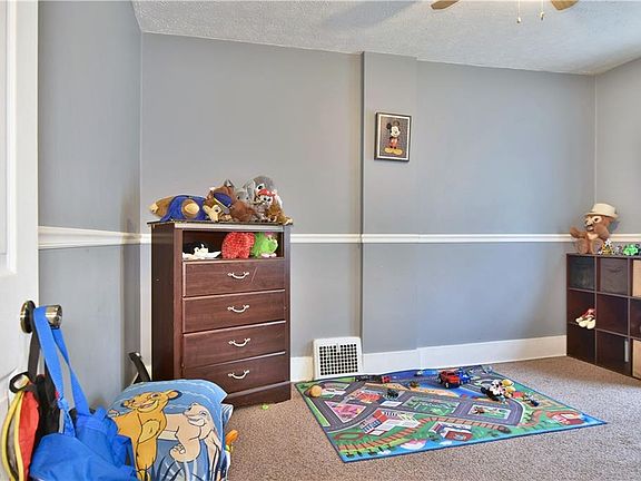 4th image of 1514 Drexel Ave NW