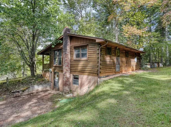 50 Henry Young Ln, Blairsville, GA 30512