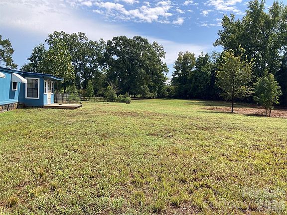 3rd image of 645 Ranchwood Dr