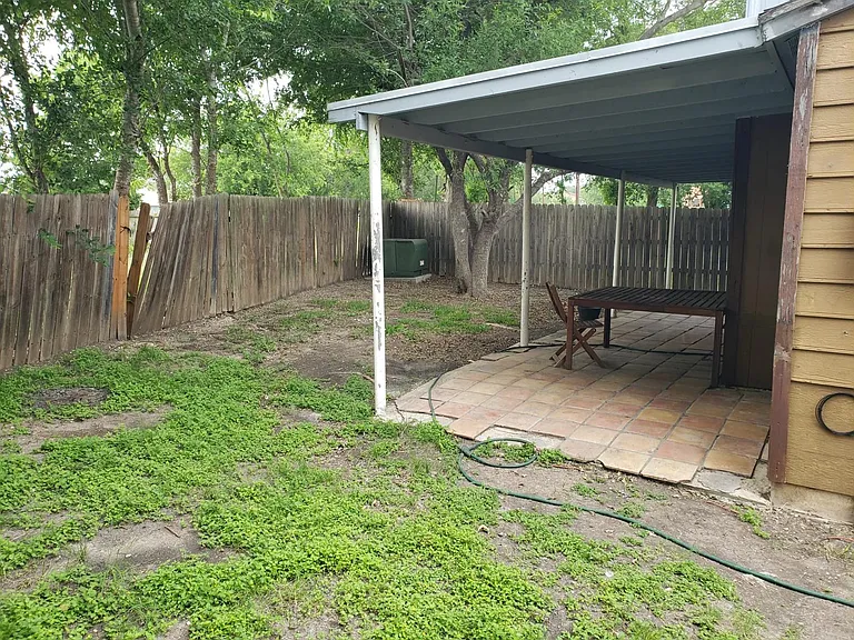 10094 Birch Field Dr — Photo 16