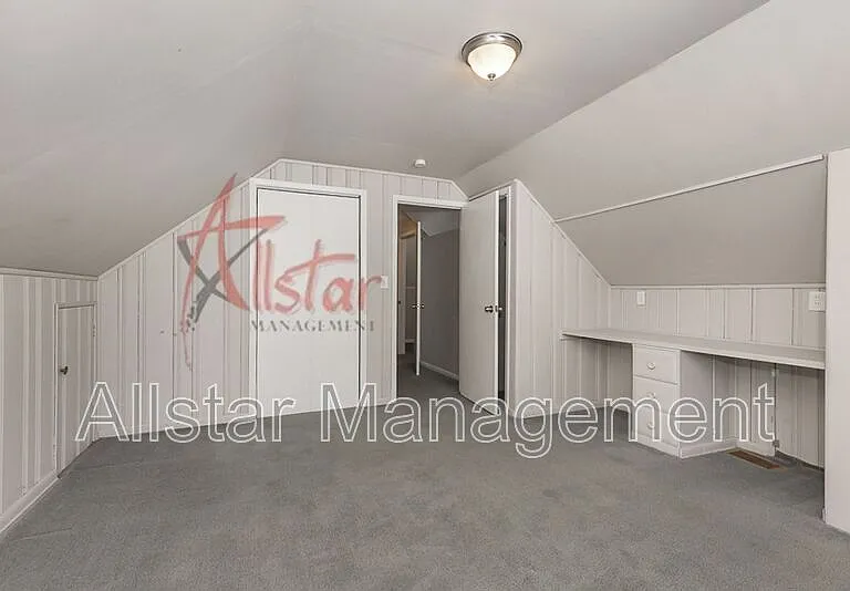 983 Clinton Ave — Photo 22