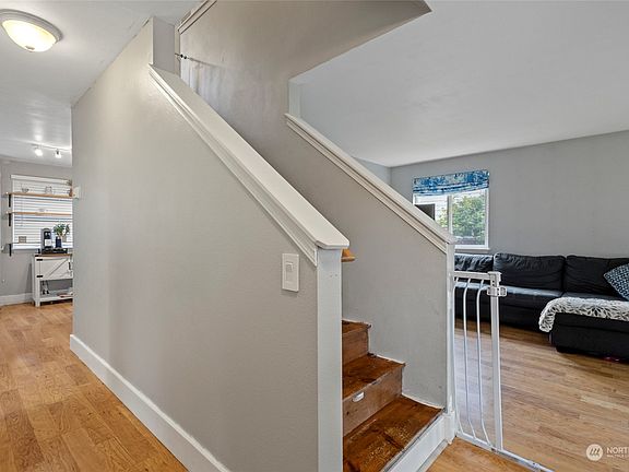 5th image of 25 Kinkaid Drive