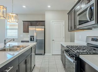 Sunset Point, Phoenix, AZ 85043