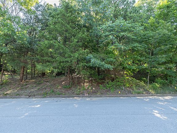 2nd image of 2484 N Karyn Ave