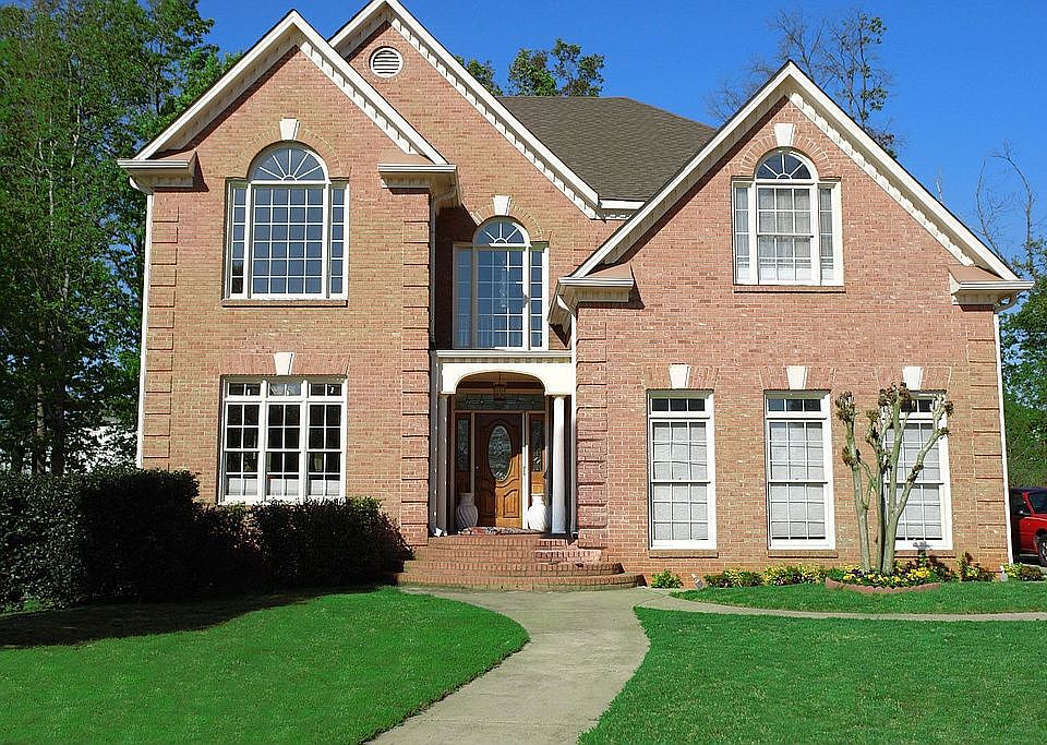 Front View - in Spring