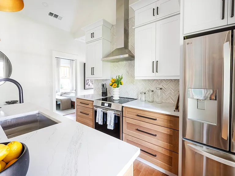 987 Blue Ridge Ave NE #CH — Photo 8