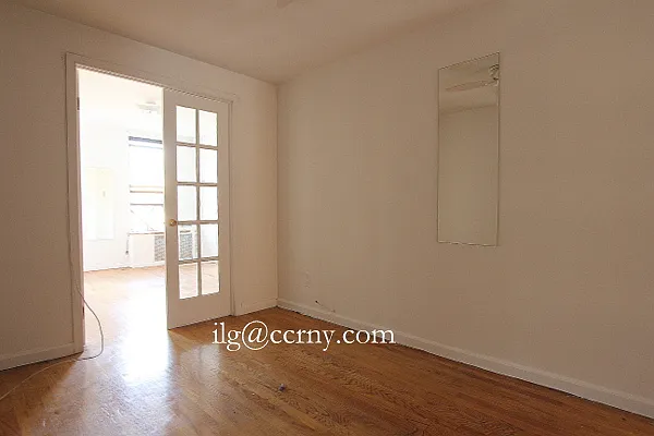 Rented by City Connections Realty | media 17