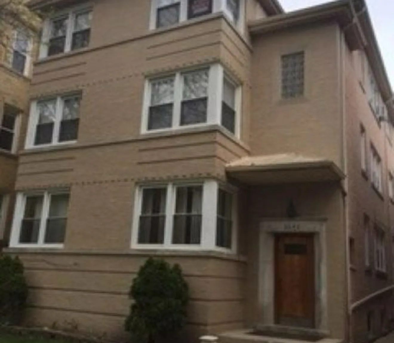 2 bed, 1200 sqft, $1,800 — Photo 1