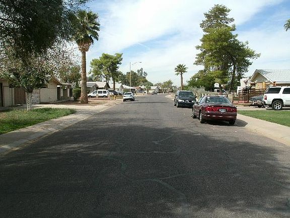 5th image of 6111 W Indianola Ave