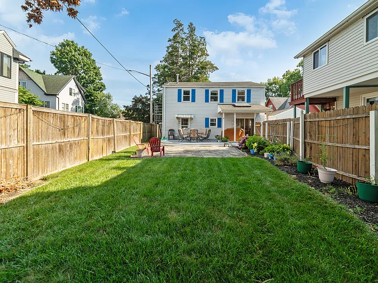 149 New Haven Ave — Photo 17