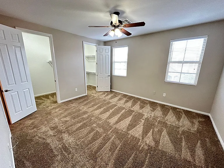 10743 Knickerbocker Ave — Photo 29