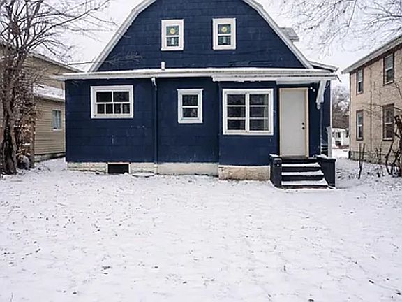 2nd image of 555 Haller St