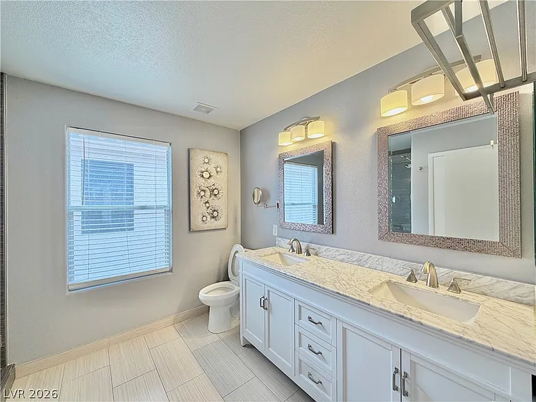 7449 Easingwold Dr — Photo 16