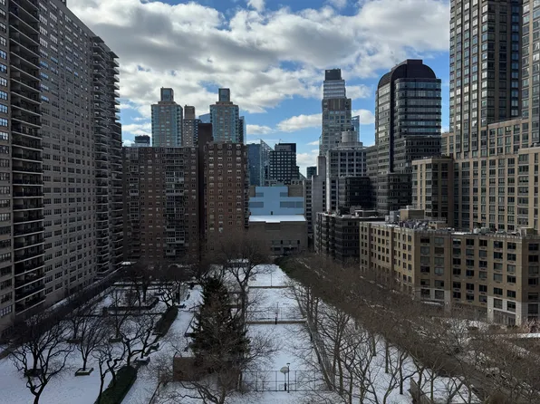 205 West End Avenue image 1 of 1