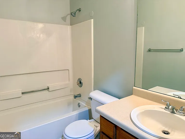 746 Boston Cmn — Photo 12