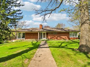 27942 W Flynn Creek Dr, Barrington, IL 60010